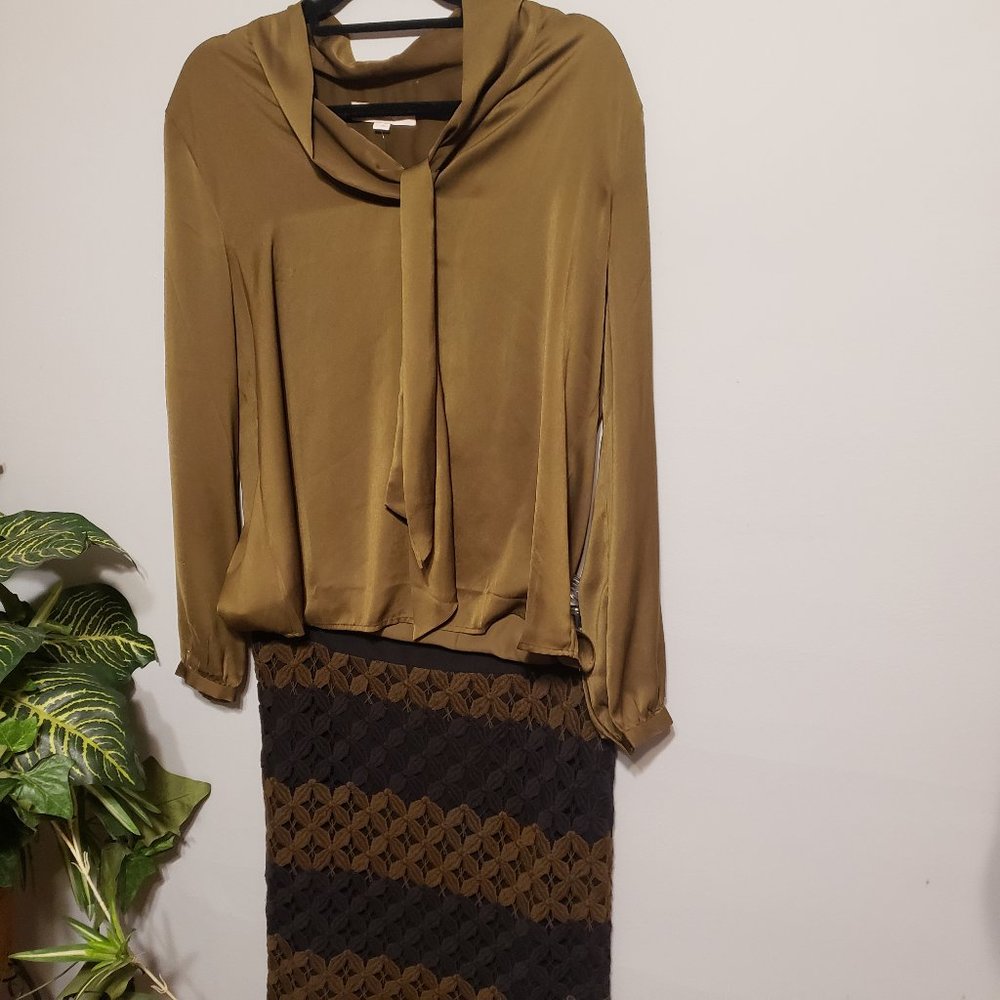 New never worn Ann Taylor Ensemble top and knitted skirt